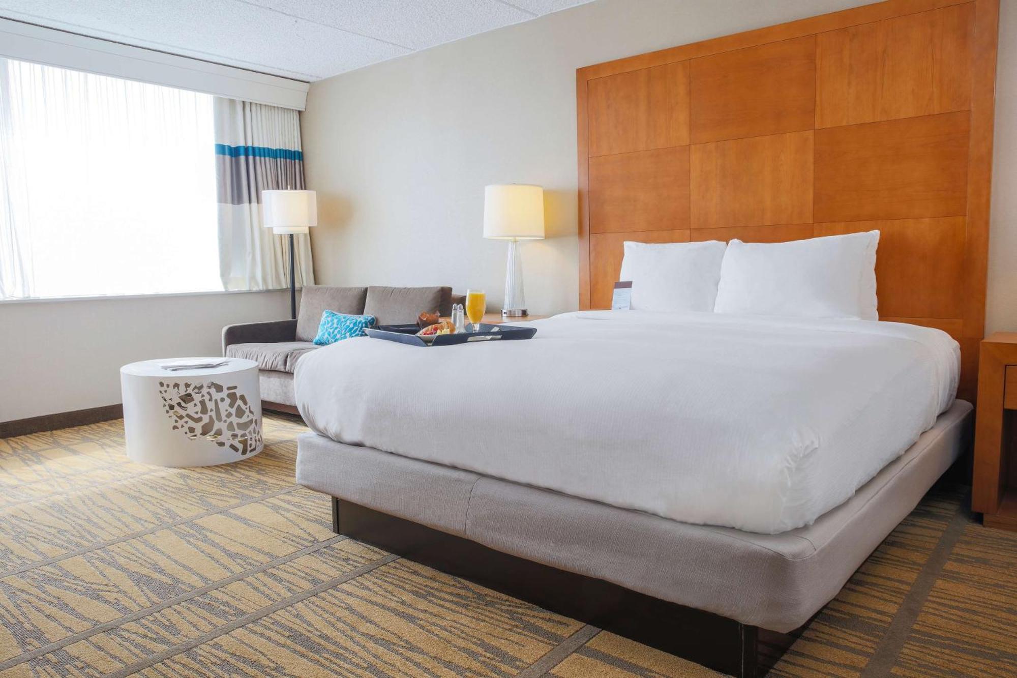 Doubletree By Hilton Rochester Henrietta Eksteriør billede