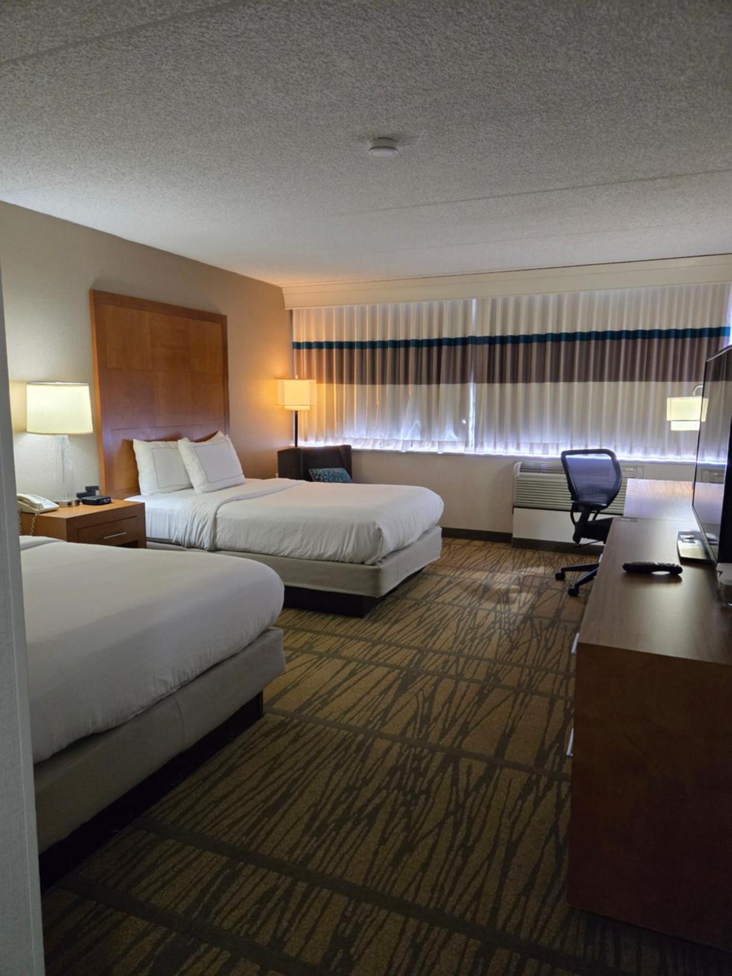 Doubletree By Hilton Rochester Henrietta Eksteriør billede