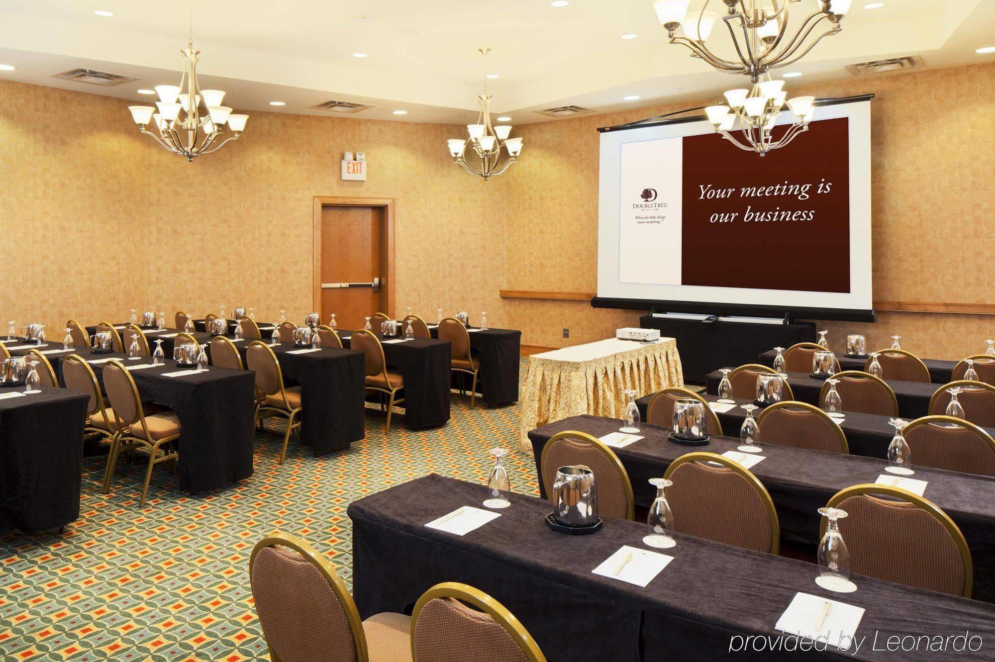 Doubletree By Hilton Rochester Henrietta Eksteriør billede